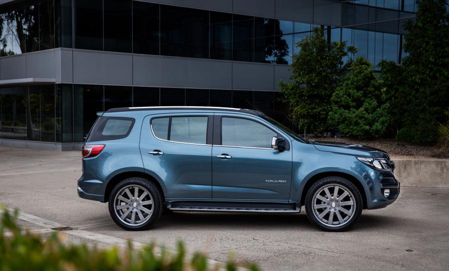 Chevrolet TrailBlazer Premier Concept 2016 года  (фото 6 из 29)